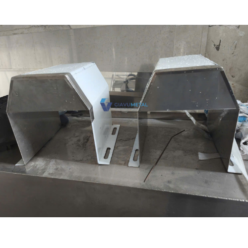 Gia Công Cover Che Motor Theo Yêu Cầu