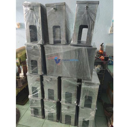 Nắp Đậy Đồng Hồ Inox