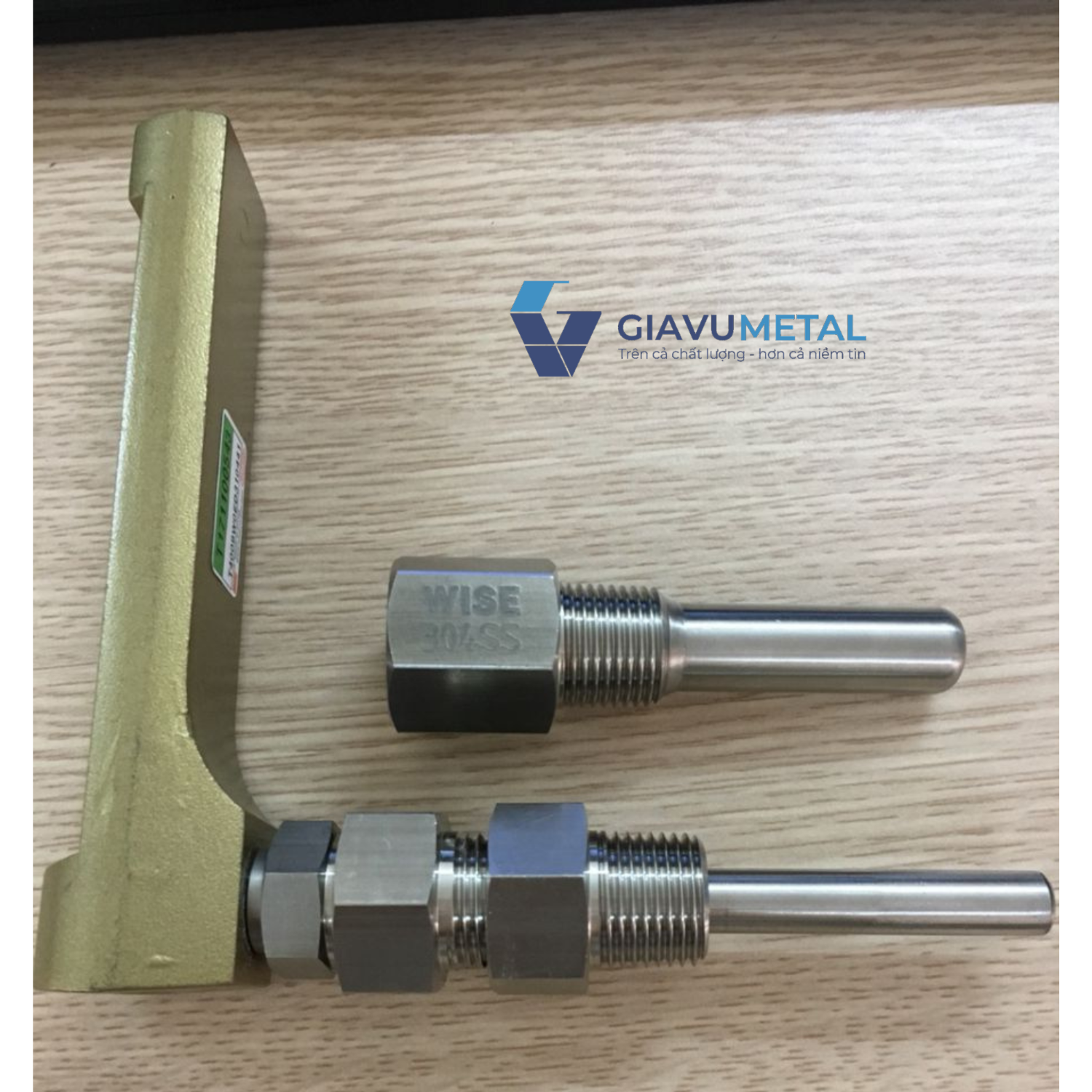 Nhiệt kế thủy ngân Wise T400 chân sau ( dạng chữ L)