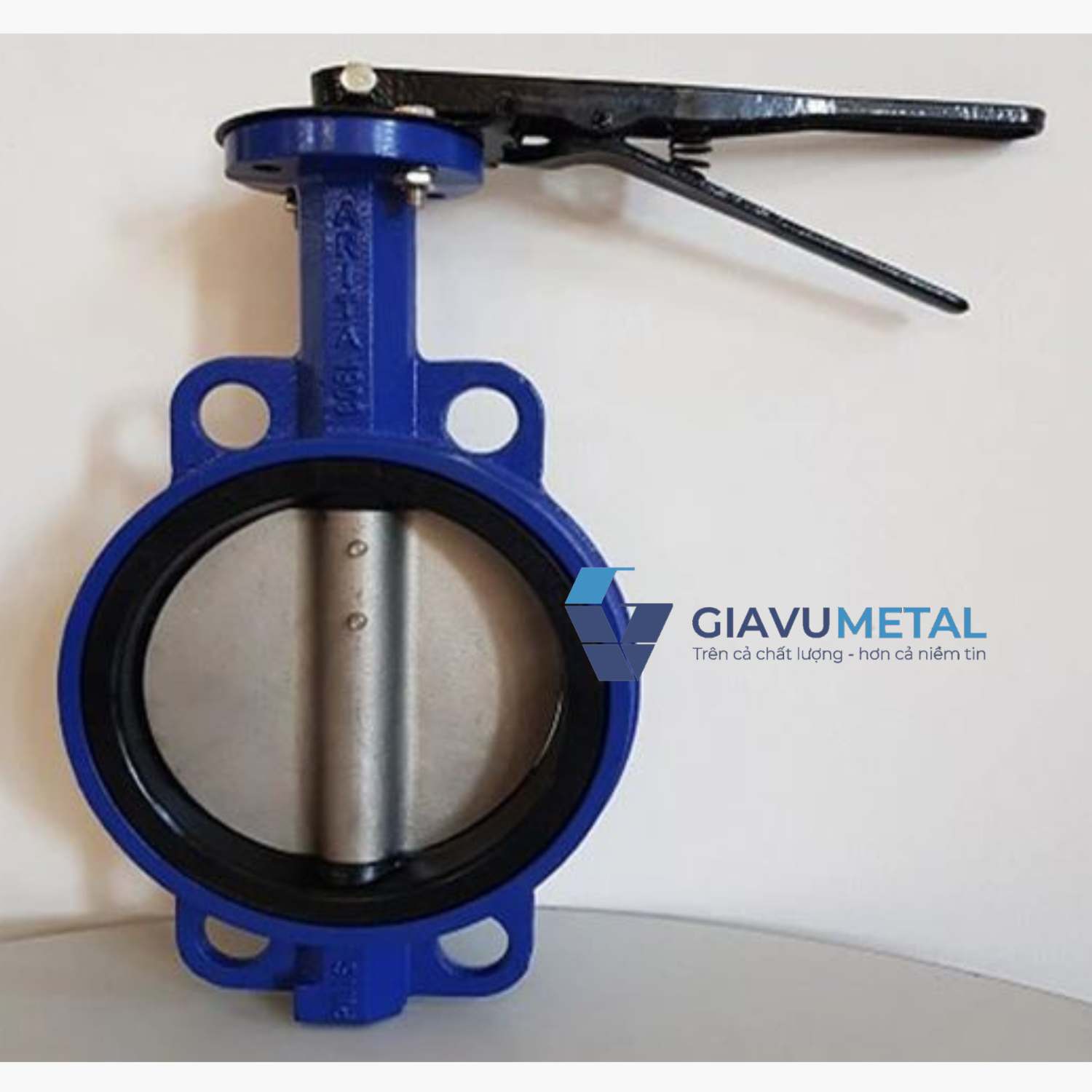 Van buom tay gat Arita CBV L UF 2